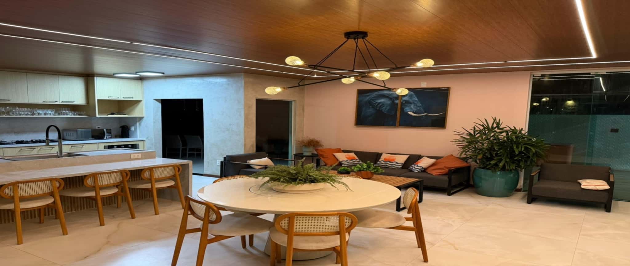 Casa à venda com 4 quartos, 5 banheiros, 2 vagas e 300m² no Barra do Jacuípe, Camaçari (BA) — foto 24 de 28
