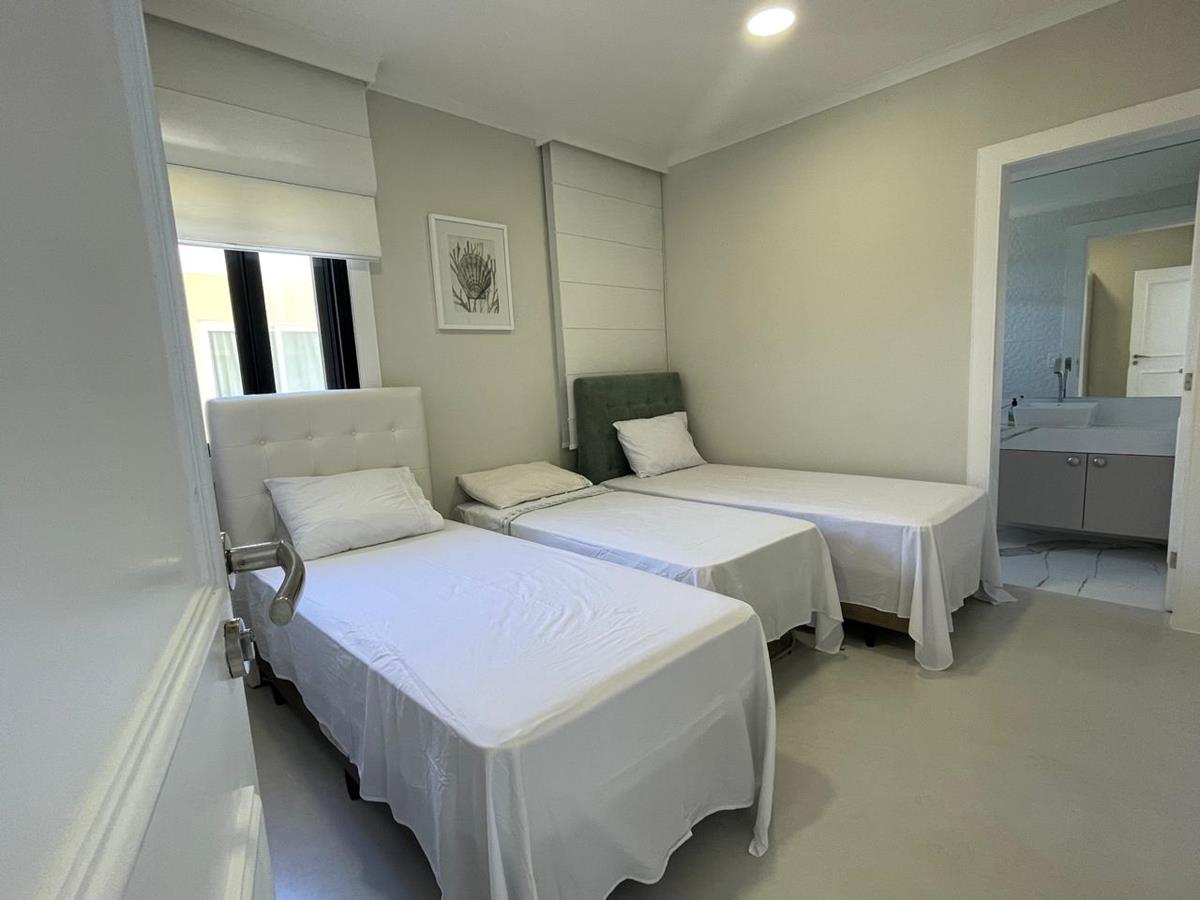 casa-alto-padrao-piscina-barra-de-jacuipe (15)
