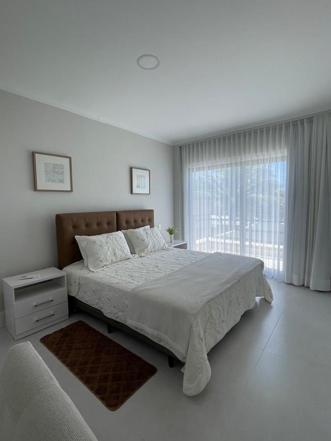 casa-alto-padrao-piscina-barra-de-jacuipe (20)