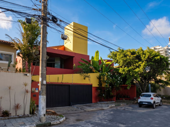 Casa de Alto Padrão para Locação na Pedra do Sal – Itapuã