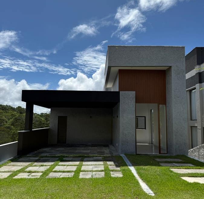 Casa de luxo à venda no Alphaville Litoral Norte 2