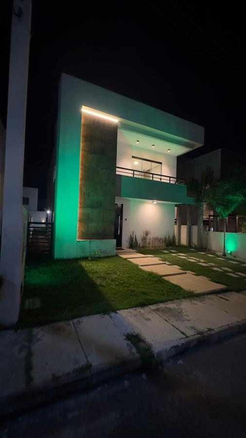 Casa de alto padrão à venda no Condomínio Horto Ville