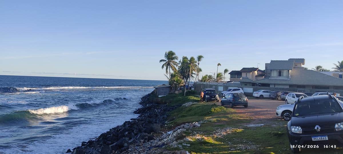 Casa para alugar com 2 quartos, 3 banheiros, 1 vaga e 80m² no Jauá, Camaçari (BA) — foto 2 de 24