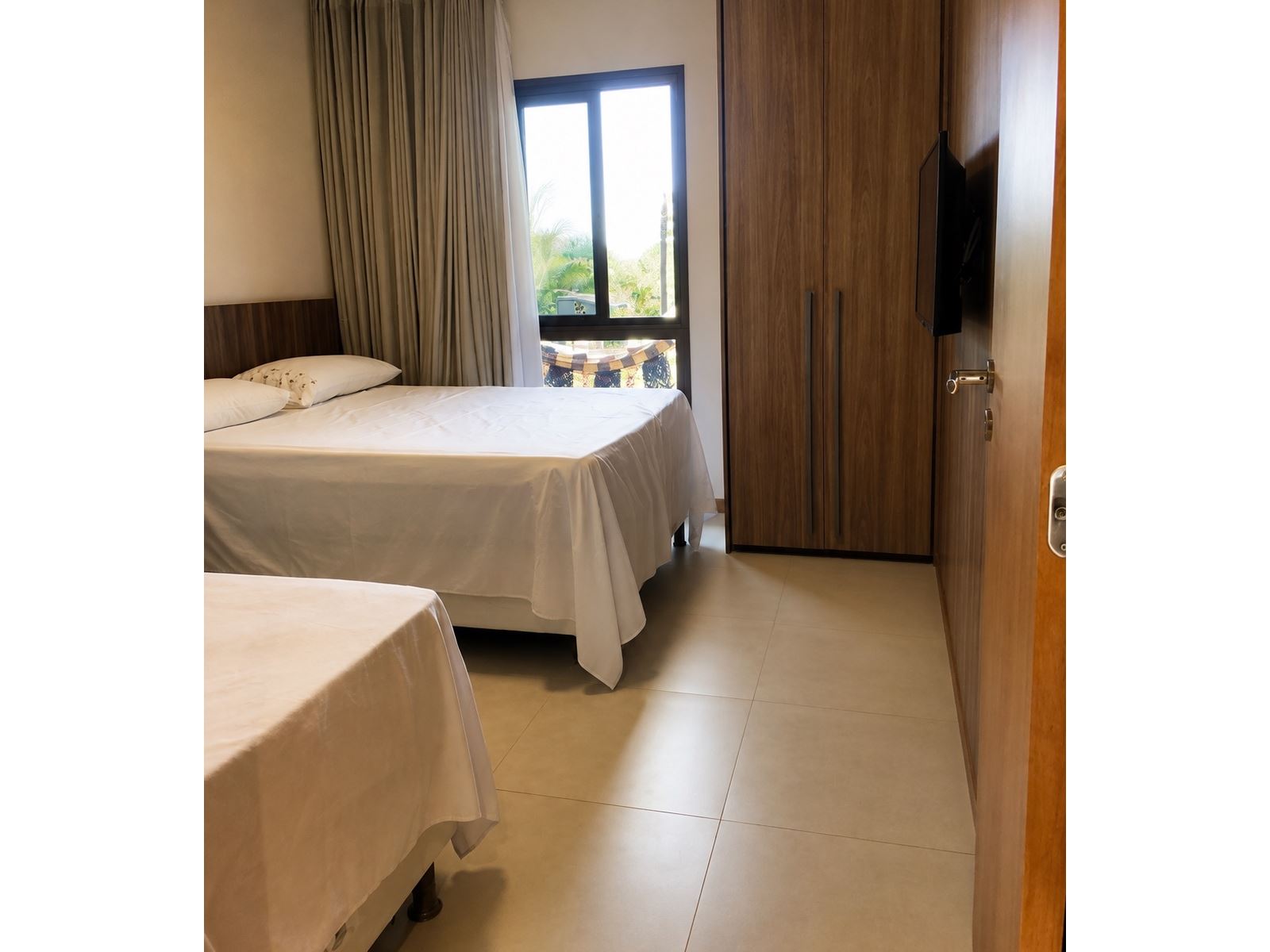 Casa à venda com 3 quartos, 3 banheiros, 2 vagas e 172m² no Itacimirim, Camaçari (BA) — foto 3 de 27