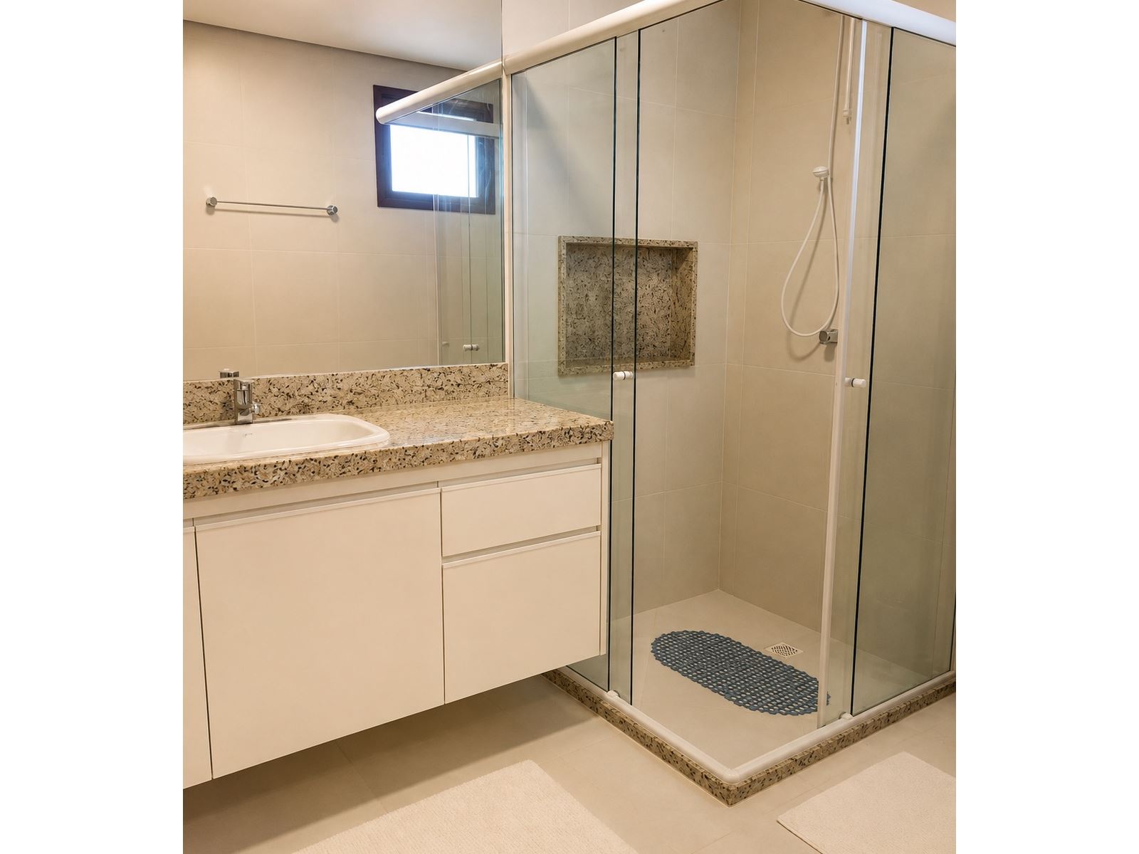 Casa à venda com 3 quartos, 3 banheiros, 2 vagas e 172m² no Itacimirim, Camaçari (BA) — foto 4 de 27