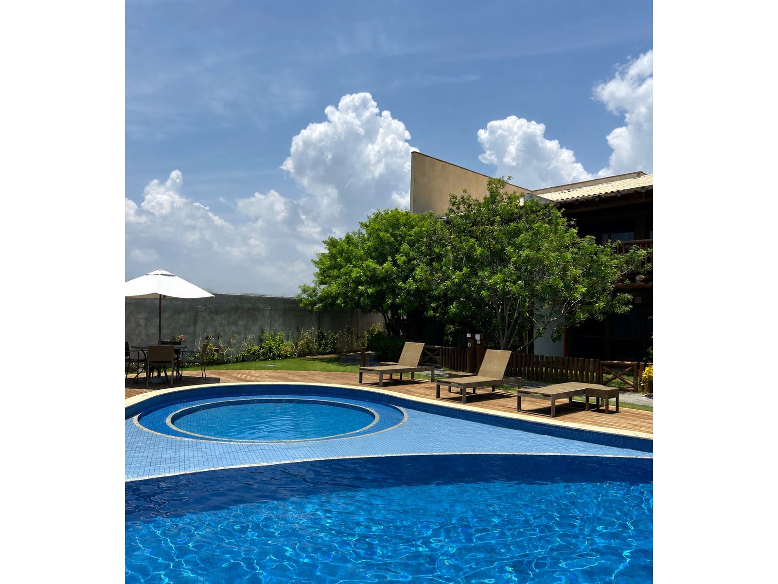 Casa à venda com 3 quartos, 3 banheiros, 2 vagas e 172m² no Itacimirim, Camaçari (BA) — foto 11 de 27