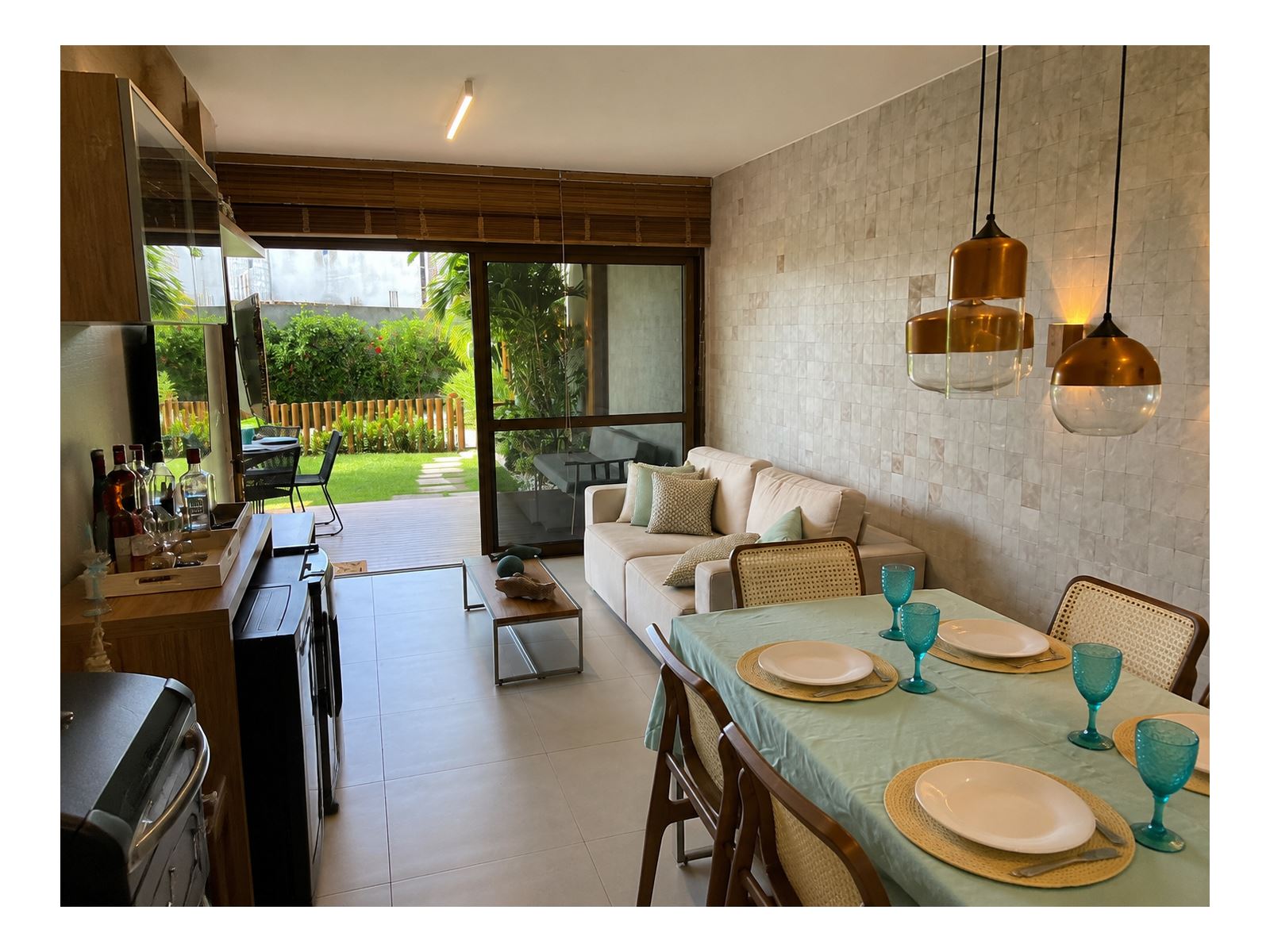 Casa à venda com 3 quartos, 3 banheiros, 2 vagas e 172m² no Itacimirim, Camaçari (BA) — foto 24 de 27