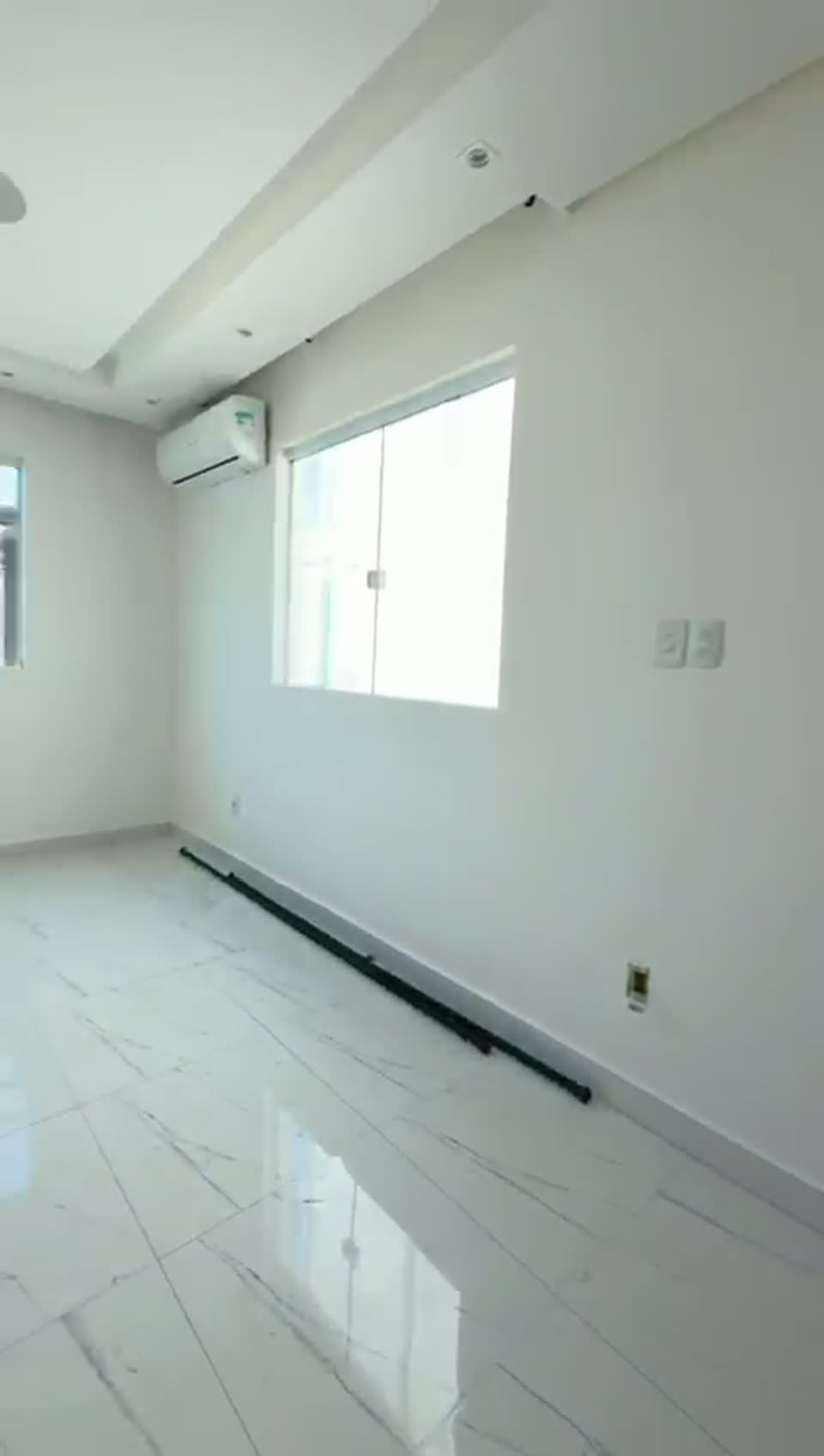 Casa à venda com 3 quartos, 3 banheiros, 2 vagas e 117m² no Caji em Lauro de Freitas, Lauro de Freitas (BA) — foto 3 de 8