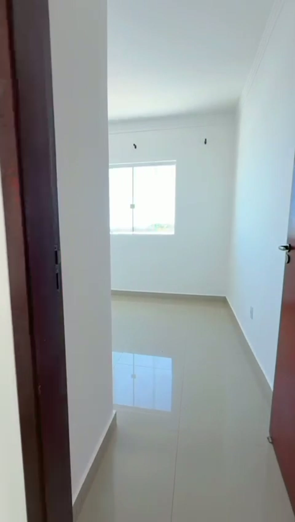 Casa à venda com 3 quartos, 3 banheiros, 2 vagas e 117m² no Caji em Lauro de Freitas, Lauro de Freitas (BA) — foto 6 de 8