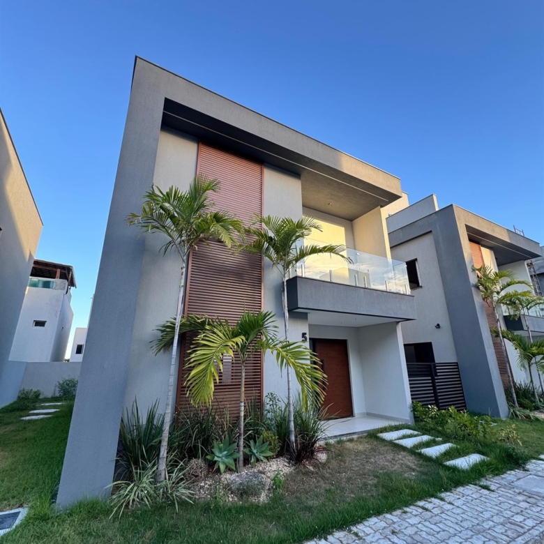 Casa triplex 4 quartos com 3 suítes à venda no Residencial Brisa Imperial, Buraquinho, Lauro de Freitas - imagem 2