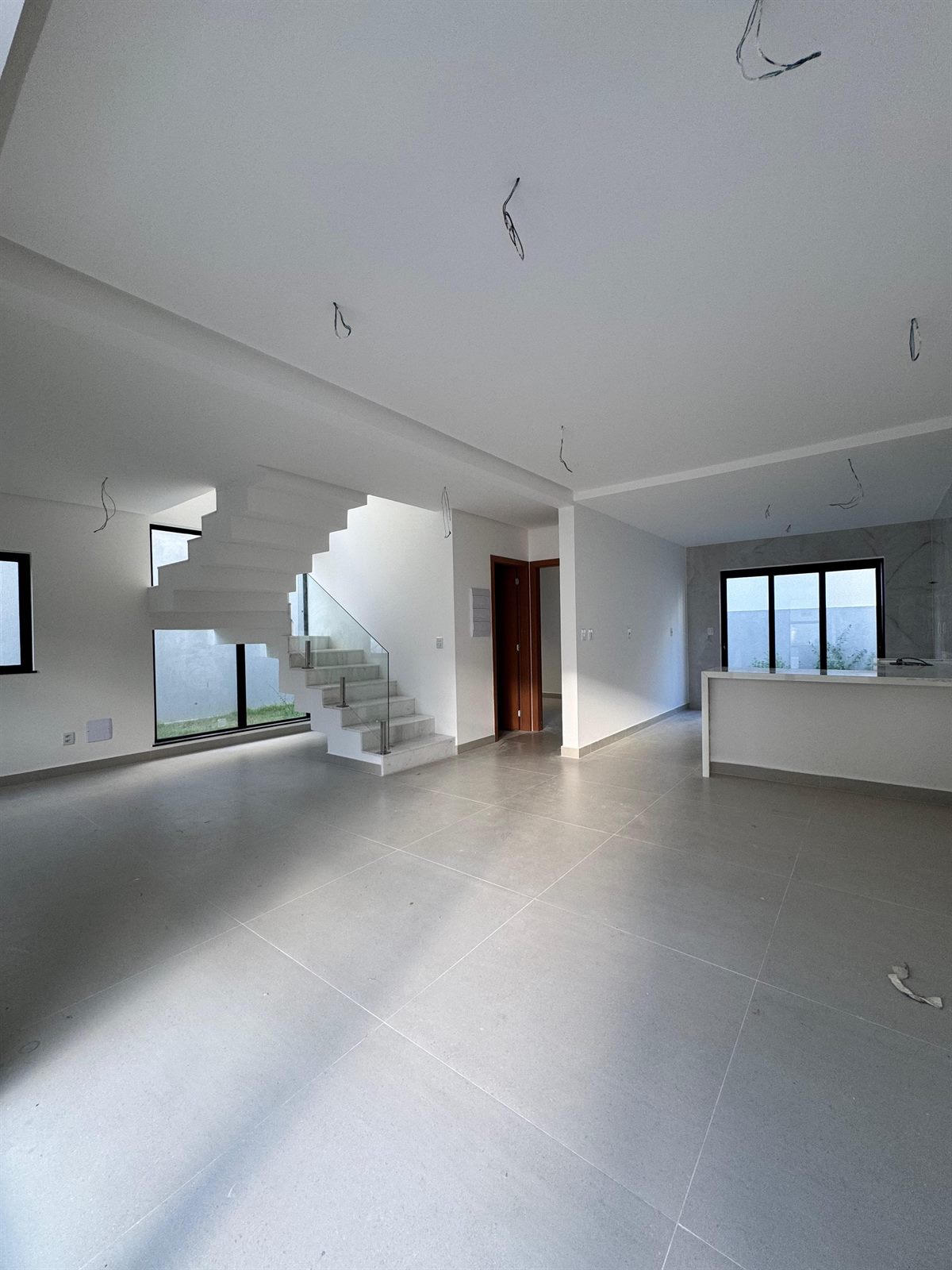 Casa à venda com 4 quartos no Buraquinho, Lauro de Freitas (BA) — foto 11 de 21