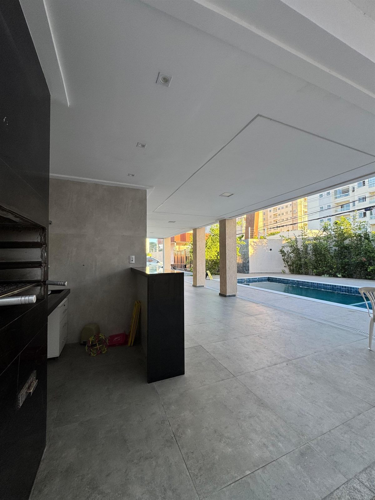 Casa à venda com 4 quartos no Buraquinho, Lauro de Freitas (BA) — foto 17 de 21
