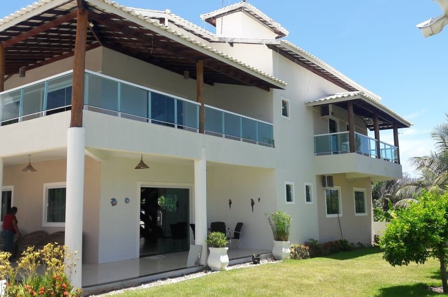 Casa à venda em Barra do Jacuípe, Camaçari - 5 quartos 350 m² - foto principal (fachada)