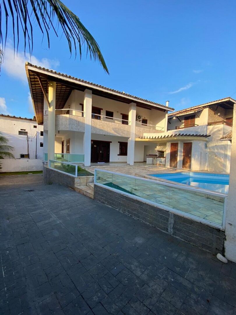 Casa à venda em Vilas do Atlântico — 5 quartos · 5 suítes · 3 vagas · 471 m²