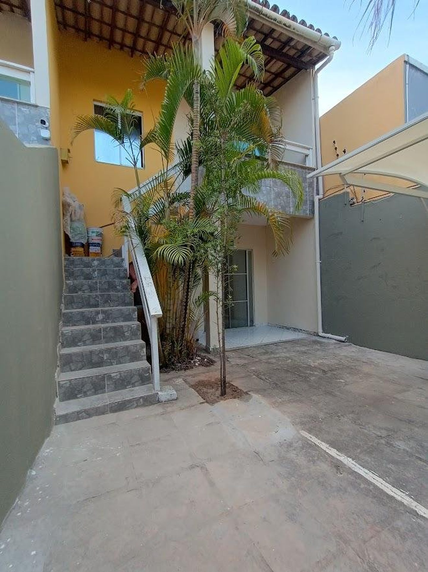Apartamento à venda com 2 quartos, 2 banheiros, 2 vagas e 180m² no Ipitanga, Lauro de Freitas (BA) — foto 2 de 27