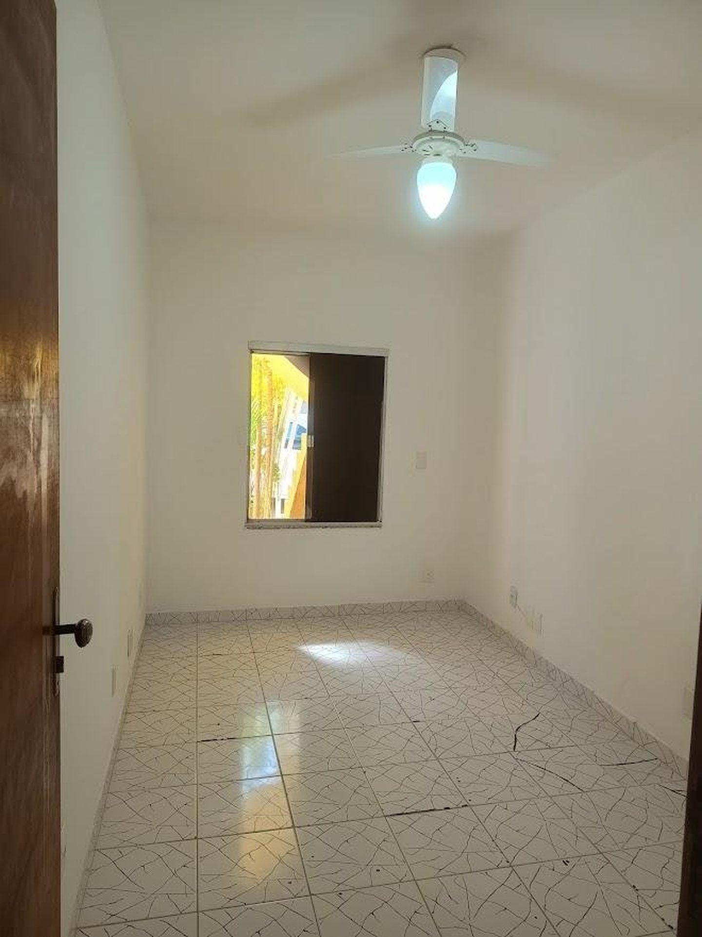 Apartamento à venda com 2 quartos, 2 banheiros, 2 vagas e 180m² no Ipitanga, Lauro de Freitas (BA) — foto 13 de 27